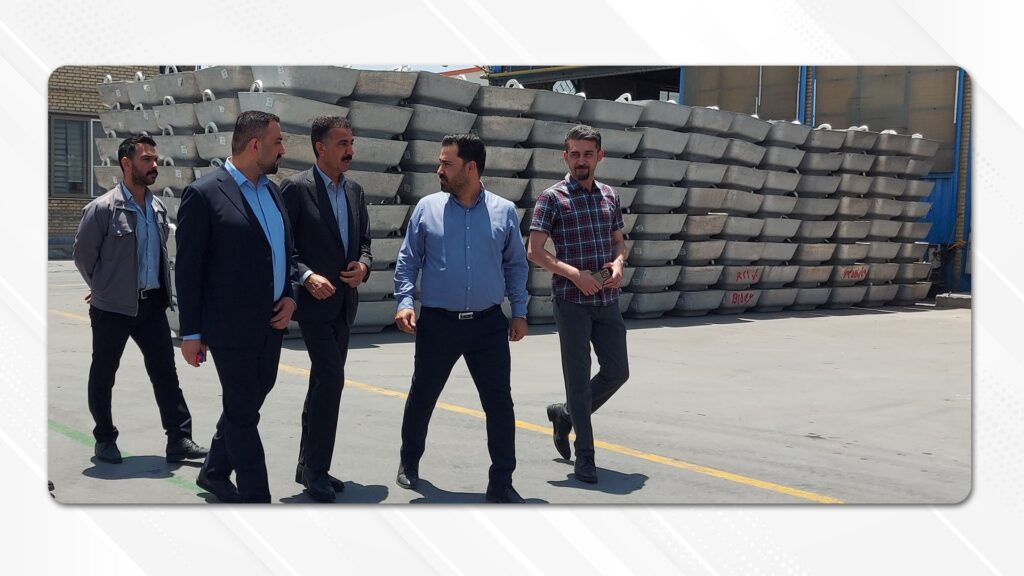 بازدید سرمایهگذار و مدیرعامل از واحدهای تولیدی شرکت روانگداز پردیس 1 بازدید سرمایهگذار و مدیرعامل از واحدهای تولیدی شرکت روانگداز پردیس