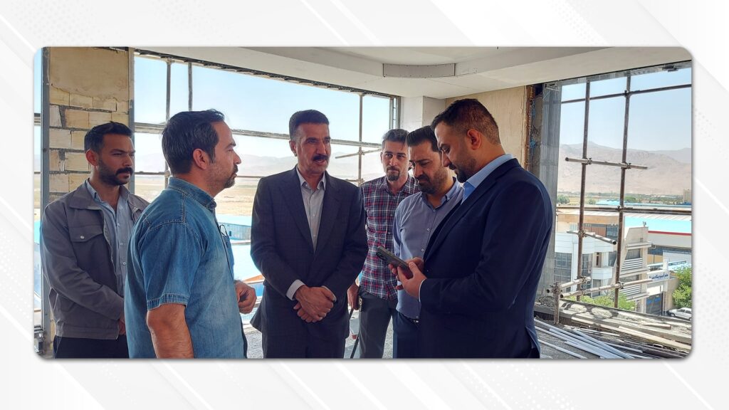 بازدید سرمایه‌گذار و مدیرعامل از واحدهای تولیدی شرکت روان‌گداز پردیس