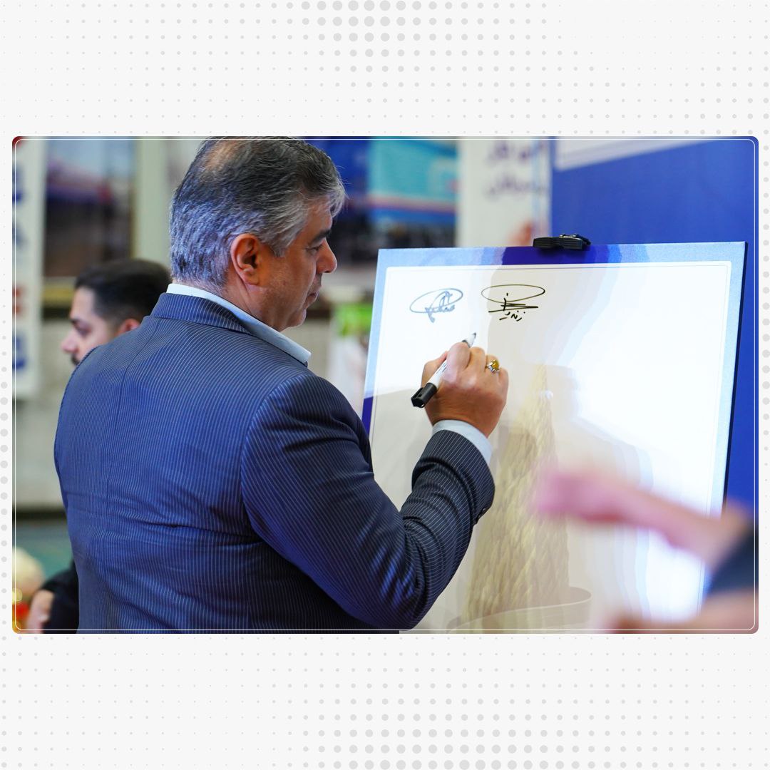 صحبت های آقای مهدی زندیه وکیلی استاندار محترم مرکزی در حاشیه مسابقات فوتسال کارگری روان گداز پردیس